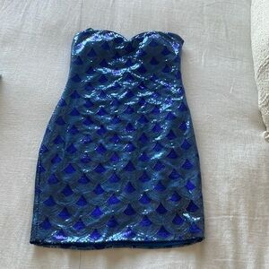 Sparkly blue mini dress!
